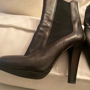 Miu Miu Chocolate Brown Leather Platform Ankle Boots – Stunning Statement Heel